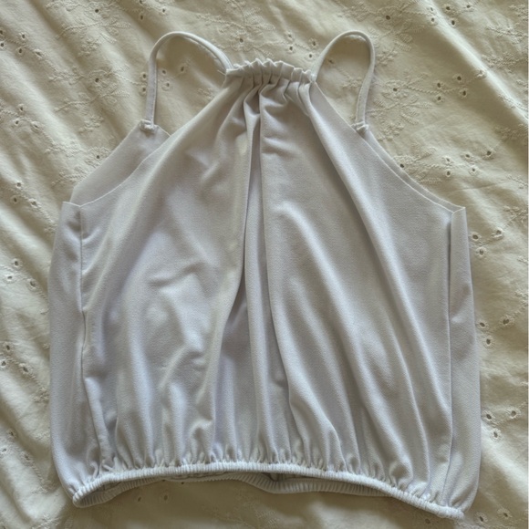 White tank top - Picture 2 of 3